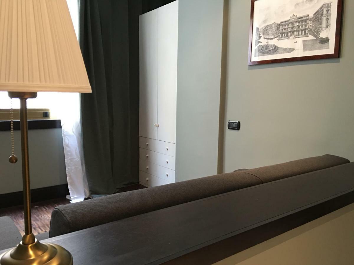 Two Sisters Suites Наполи Екстериор снимка
