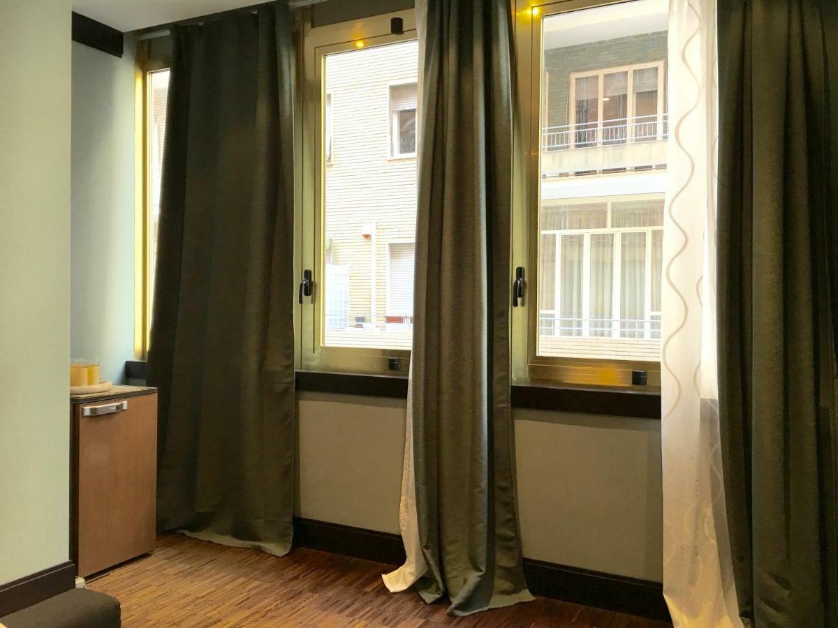 Two Sisters Suites Наполи Екстериор снимка